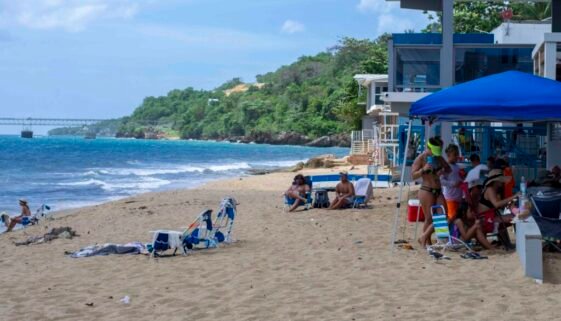 A Perfect Beach Day at Aguadilla's Playa del Tamarindo