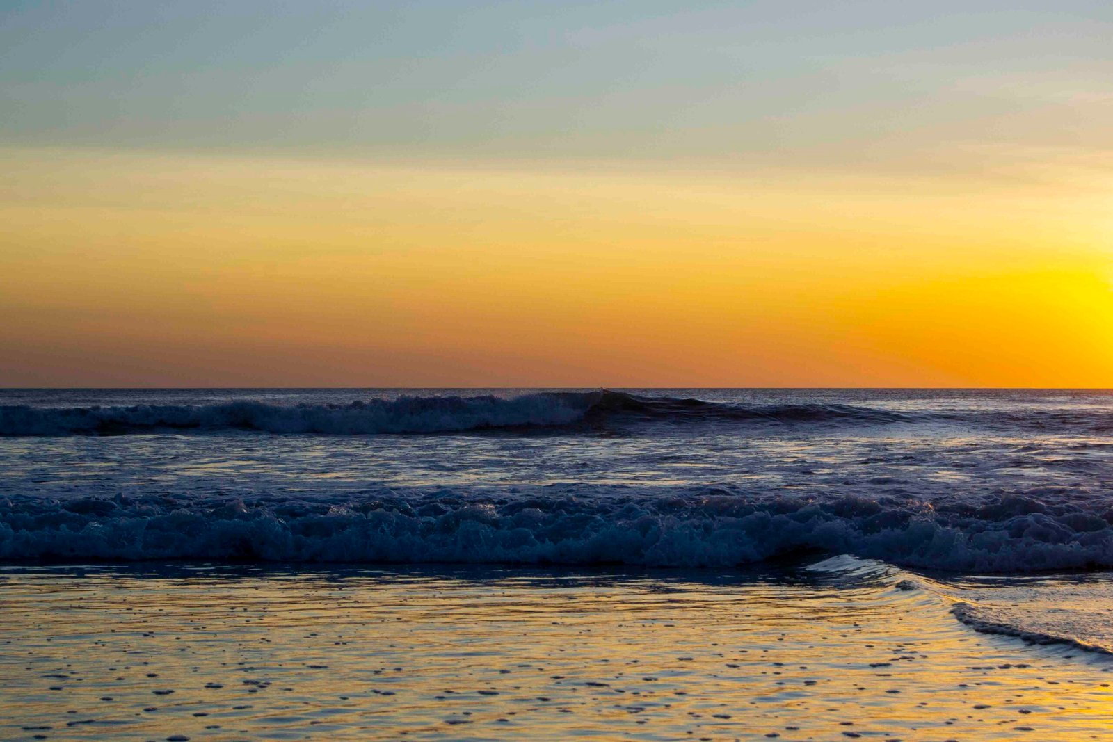 Costa Rica's dry season sunsets in January