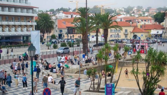 Cycling Adventure Through Cascais's Coastal Gem